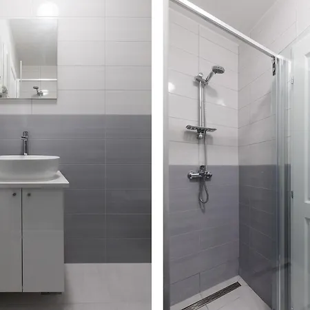Med - Three Bedroom With Balcony And Sea View