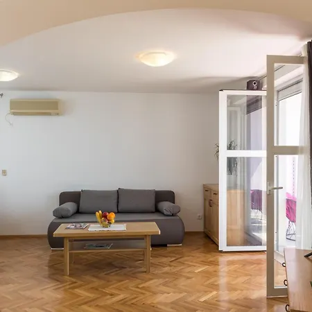 Διαμέρισμα Med - Three Bedroom With Balcony And Sea View *