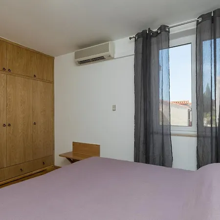 Med - Three Bedroom With Balcony And Sea View * Ντουμπρόβνικ